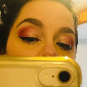 Meet your Posher, Carolyn